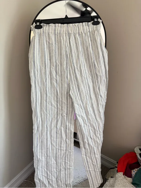 Thread & Supply White and Light Blue Striped Wide-Leg Pants - Image 7
