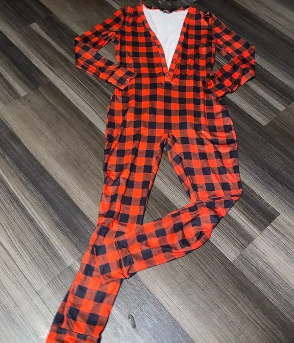 Red and Black Checkered Christmas Pajamas - Image 10