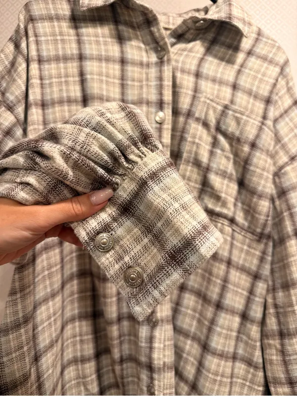 NWT We The Free Cream and Brown Plaid Button-Down Shirt Size XL - Image 8