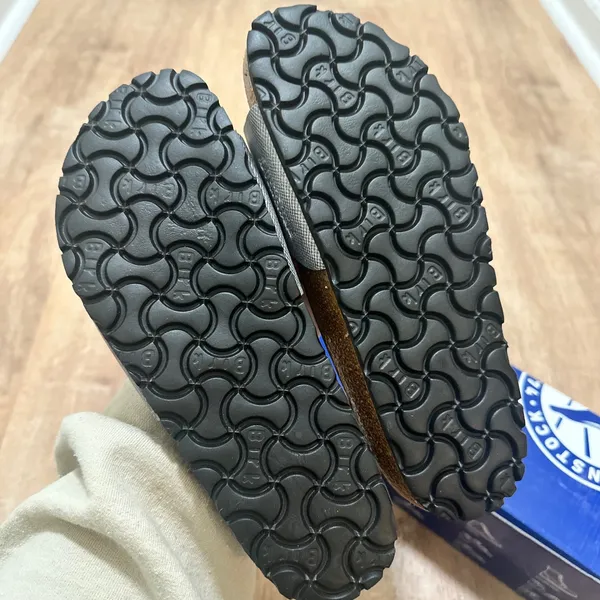 Birkenstock | NEW Madrid Washed Out Jeans Silver Sandals, Size 35‎ EU / 5 US - Image 5