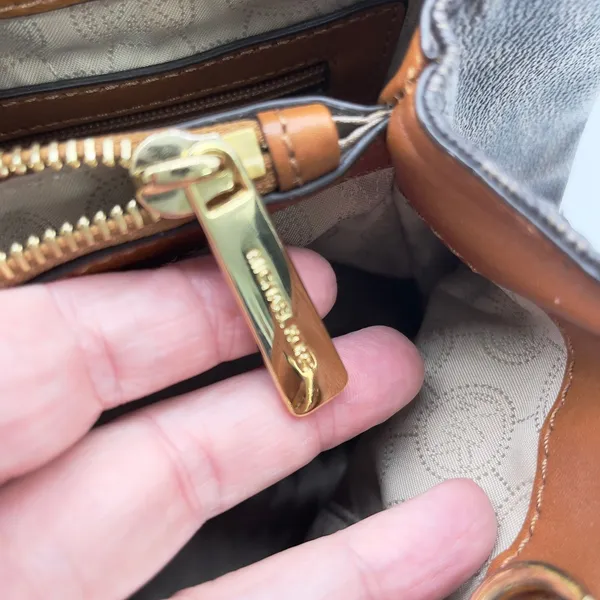 Michael Kors Cynthia Logo Medium Satchel‎ Brown Monogram Chain Shoulder Luxury - Image 7