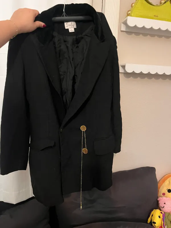 Black Vintage Blazer Gold Detailing - Image 3
