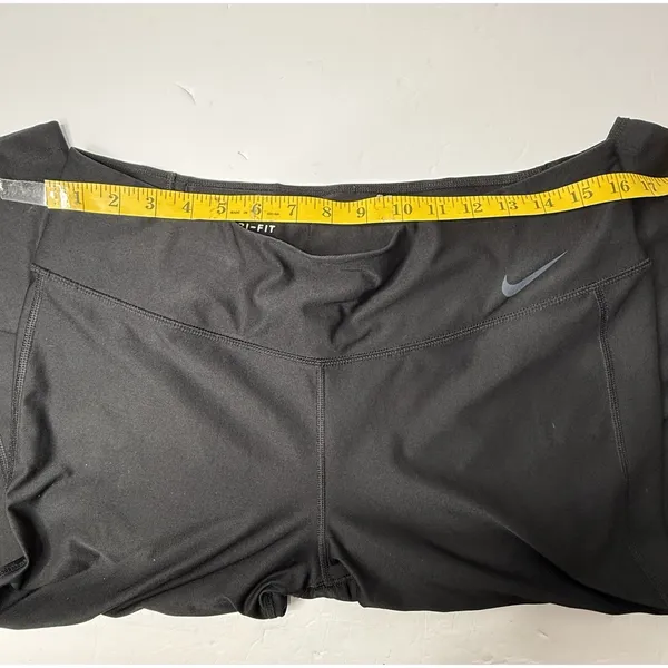 Nike Dri Fit Womens Size XL Black Capri Leggings Yoga Workout Athleisure Walk - Image 4