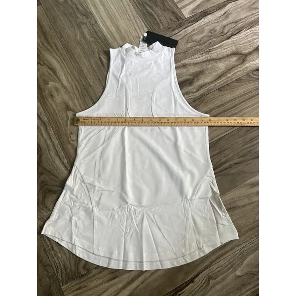 Alphalete Women's Premium Mockneck Tank -White,size Small - Image 10