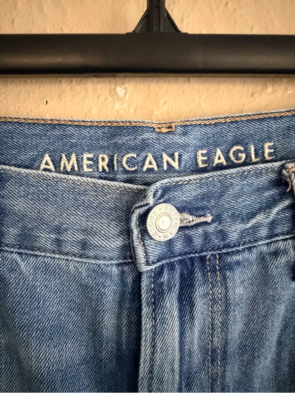 American Eagle Outfitters Light Blue Distressed High-Rise Mom Jeans 12 Short - Image 2