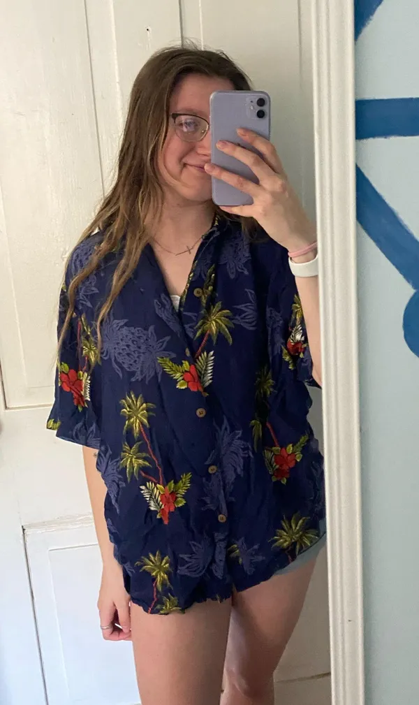 thumbs up floral Hawaiian shirt - Image 4