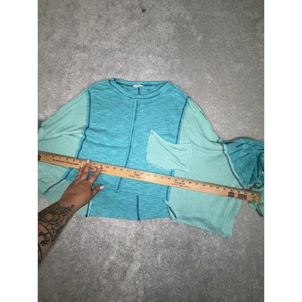 Pol Cropped Boxy Raw Edge Top Womens Blue Contrast Stitch Relaxed‎ Small - Image 6