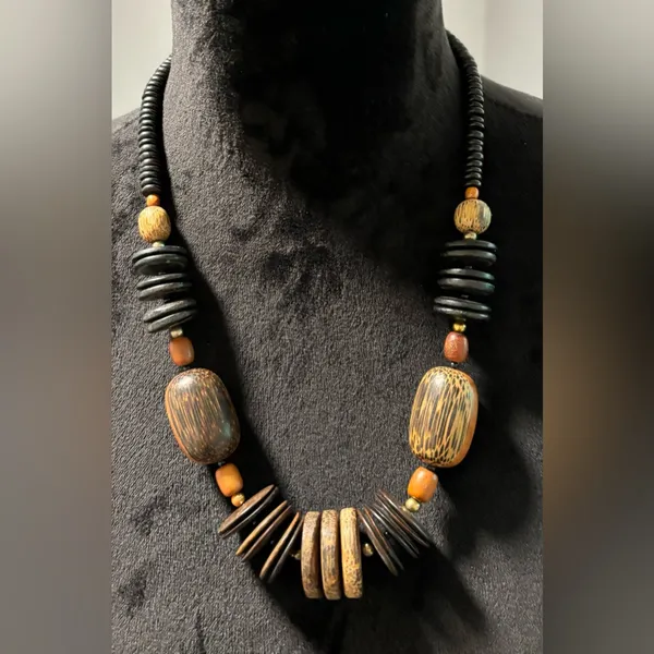 Vintage Wooden Bead & Chunky Statement Necklace Boho Tribal - Image 2