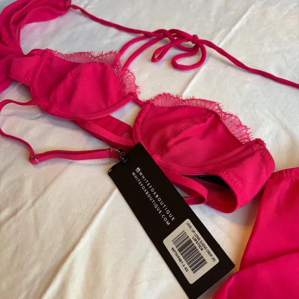 White Fox Pink Long Sleeve Crop Top - Image 3