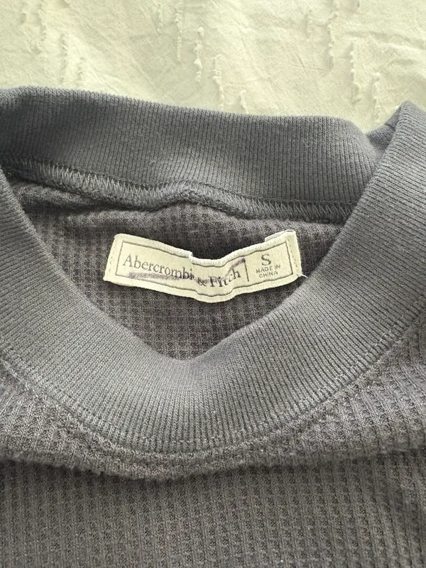 Long Sleeve - Image 2