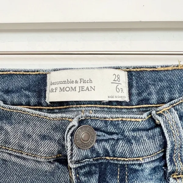 Abercrombie High Rise Distressed Mom‎ Jeans 28 Grunge Punk Retro Slouchy 90s - Image 5