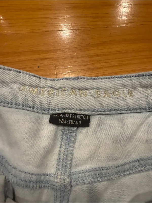 American Eagle outfitters highest rise mom shorts size 12. - Image 7
