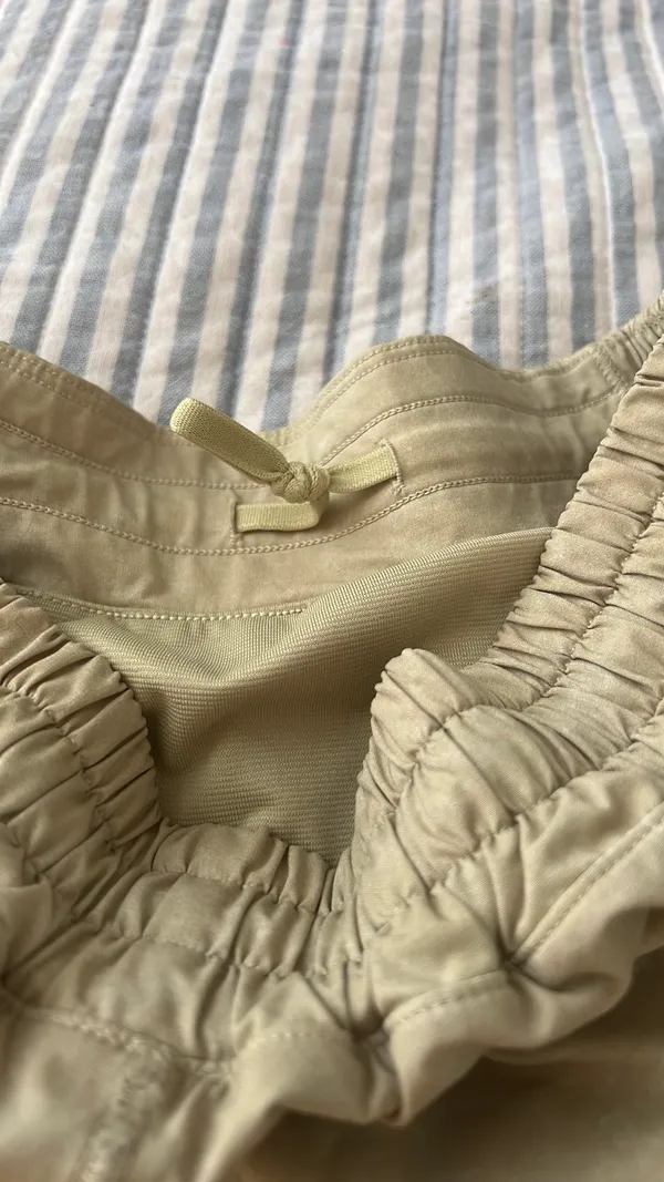 Lululemon Hotty Hot Shorts - Image 4