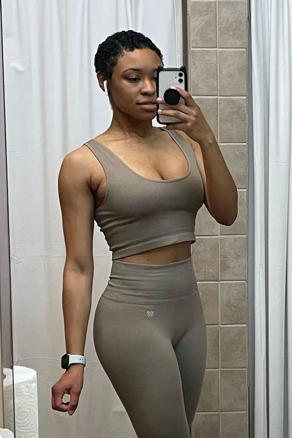 Forever 21 Seamless High Waist Active Leggings And Sports Bra Set - Image 2