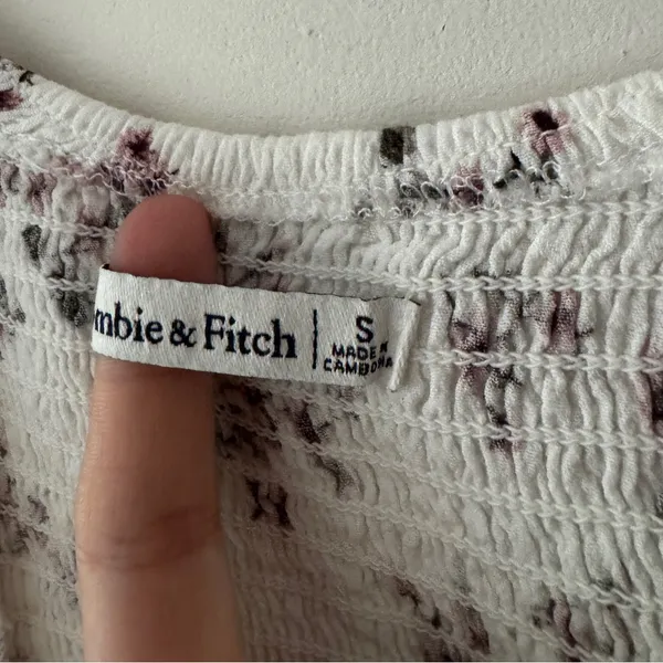 Abercrombie & Fitch White and Pink Floral Puff Sleeve‎ Bodysuit - Image 6