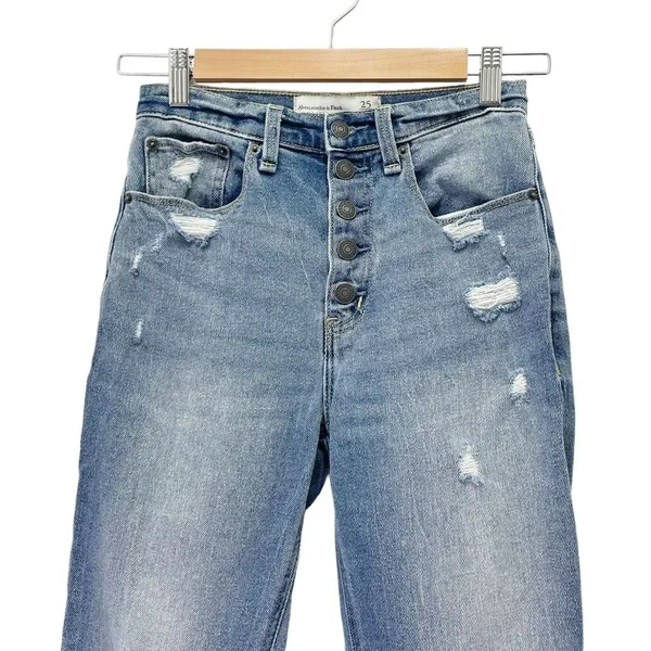 Abercrombie & Fitch A&F Mom Jean Button Fly Crop Medium Wash Raw Hem Size 25 | 0 - Image 4