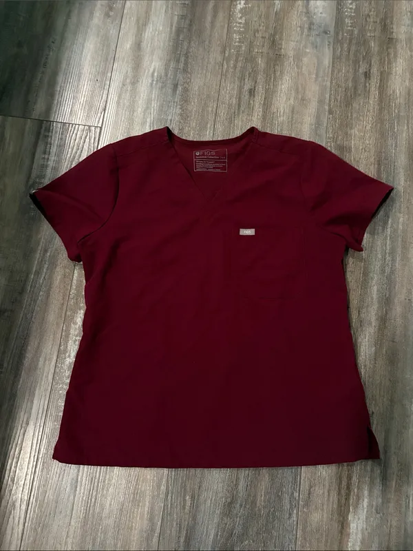 Figs Catarina One Pocket Scrub Top Burgundy medium petite - Image 2