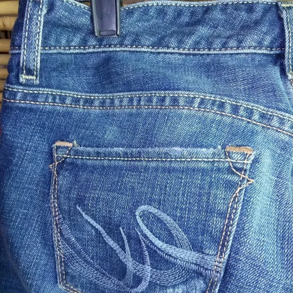 Express 0 Distressed Low Rise Jeans - Image 8
