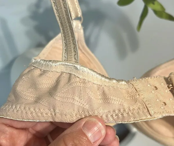 30B Nude Bra Size undefined - Image 6