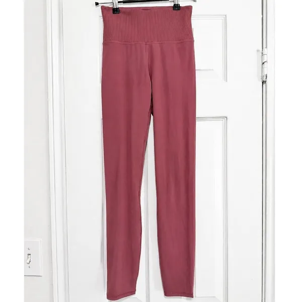 Vuori Leggings XS Dusty Rose High Rise Ribbed Waistband Yoga Activewear - Image 2