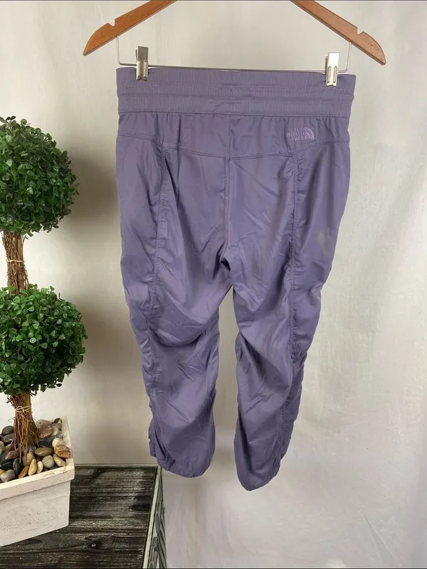 North Face Lavender Cargo Leisure Outdoor Cropped Pants S - Image 3