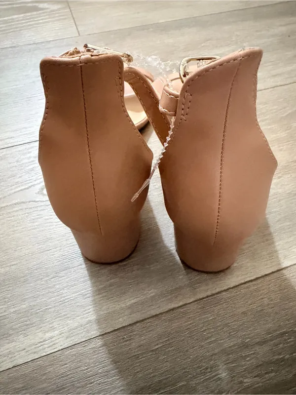 Lulu's Blush Tan Harper Ankle-Strap Block Heel Sandals - Image 4