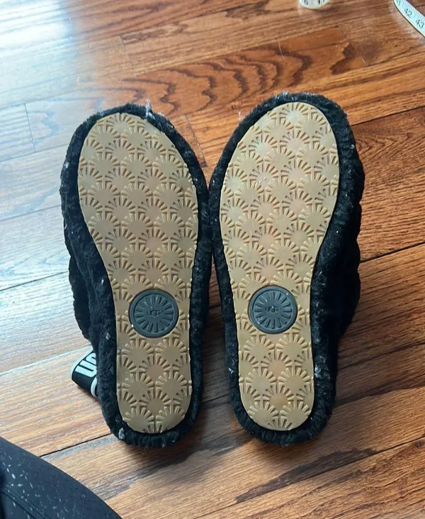 UGG Sling Back Slippers - Image 8