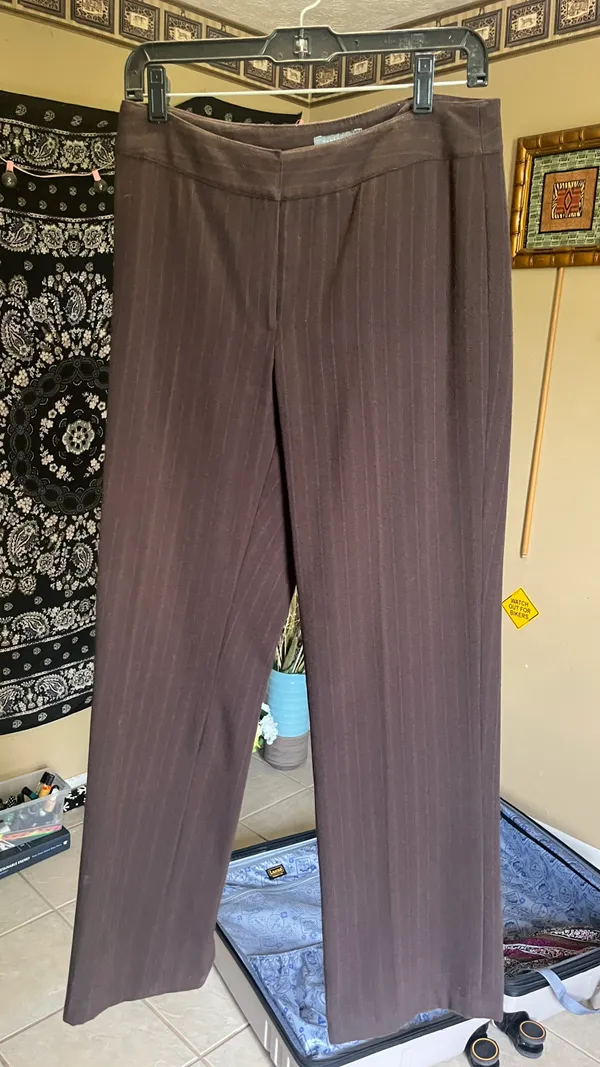 Apt 9 Dress Pants - Image 4