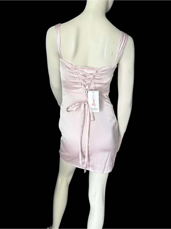 Satin Square Neckline Mini Dress Pink Size 4 NWT - Image 3