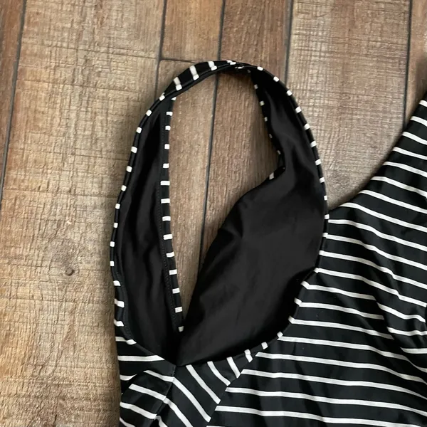 Aerie Womens Swim One Piece Black White Stripe Low Back Side Boob Size Large - Image 6