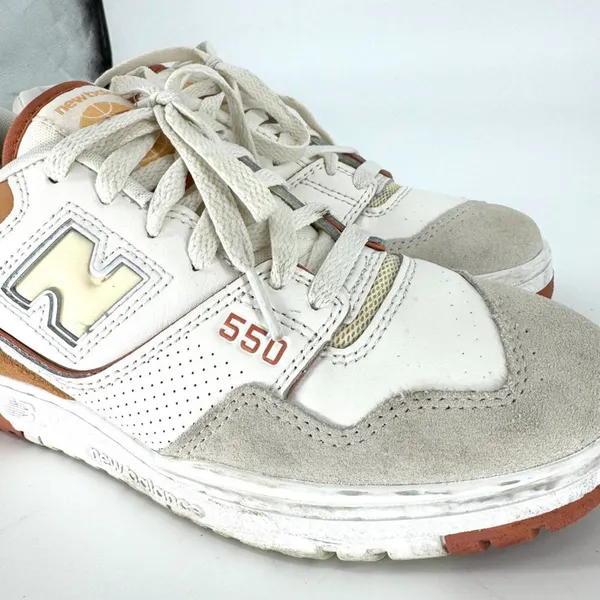 New‎ Balance 550 Au Lait Sneakers Beige Burnt Orange Size 7.5 - Image 5