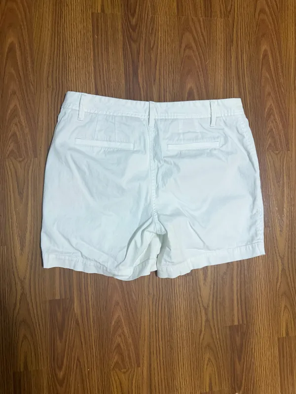 Talbot’s Relaxed Chino Shorts White Minimalist Capsule Costal Size 6P. - Image 3
