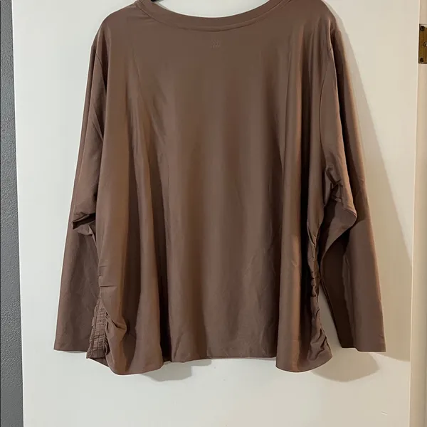All in Motion Brown Long Sleeve Women's Top - Image 6