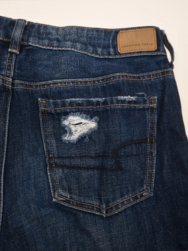 American Eagle Women's 4 Tomgirl Dark Wash Jean - Image 7
