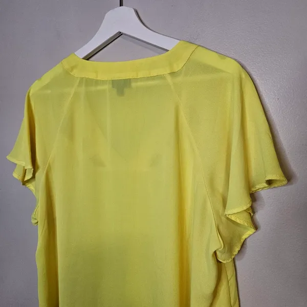 Torrid Yellow Blouse Georgette Cage Front Cutout Lemon Tonic Top Lightweight 0 - Image 7
