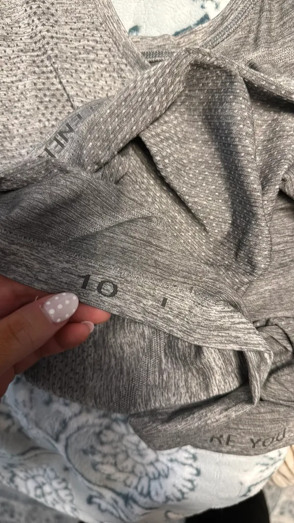 Lululemon swiftly cropped tank  - Image 4