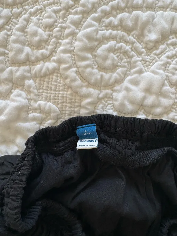 Old Navy Skirt - Image 3