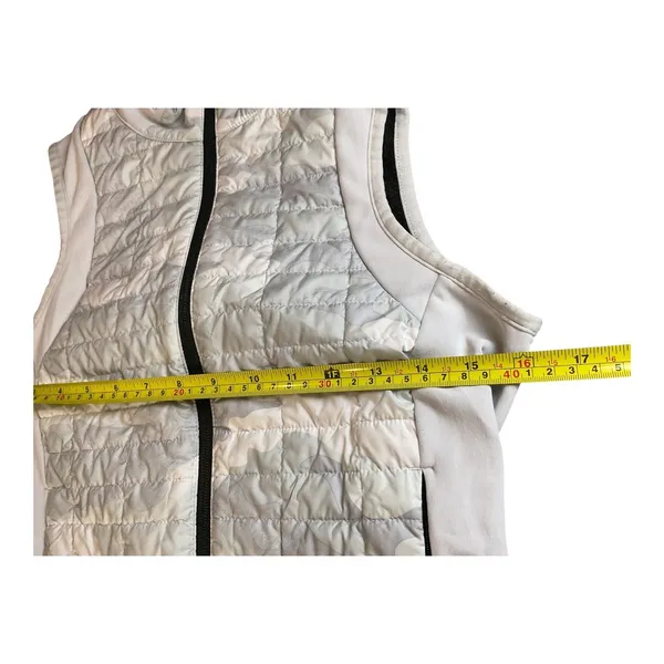 The North Face Vest‎ Womens Quilted Full Zip Sleeveless camo Jacket vest - Image 7
