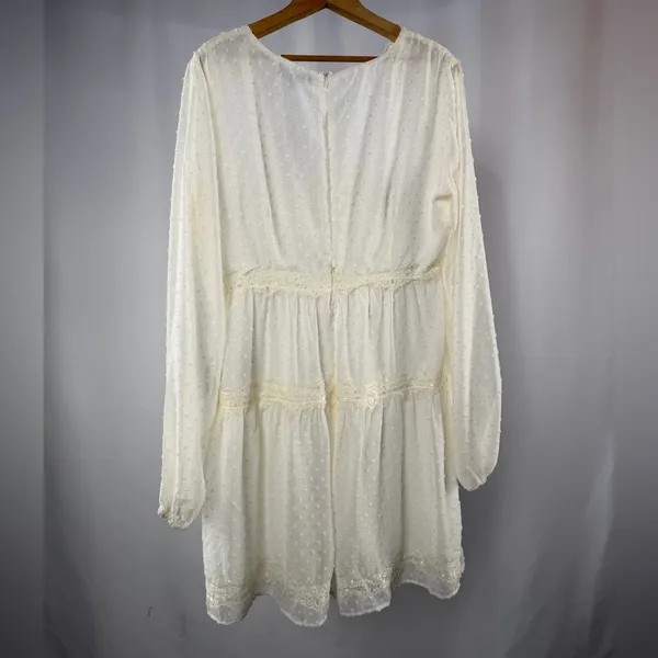 NWT Lulu's Wistful Moment Swiss Dot Long Sleeve Dress in‎ Cream Size Large - Image 5