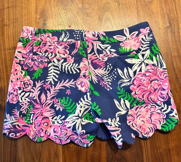 Lilly Pulitzer Knit Buttercup Shorts NWT Ruffle Your feathers Oyster Bay Navy - Image 5
