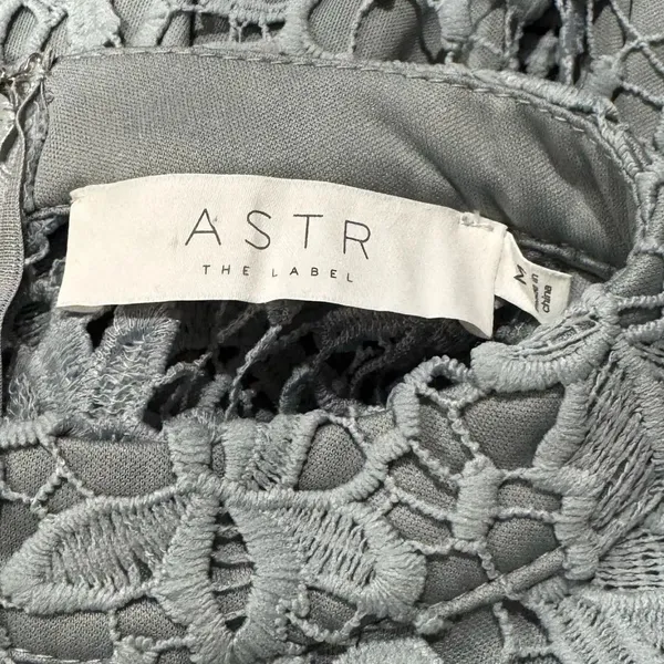 ASTR the Label Samantha Dress Dusty Blue Lace Women’s Medium - Image 3