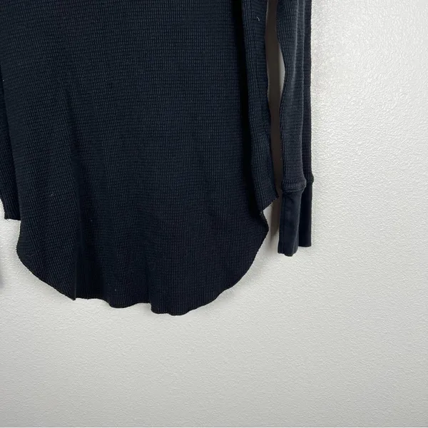 ARITZIA The Group Babaton Waffle Knit‎ Long Sleeve Turtleneck Black Sz M - Image 3