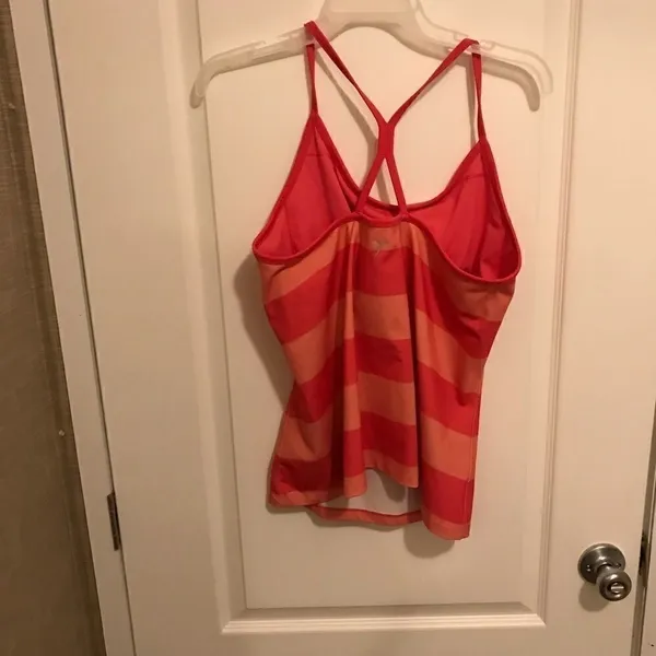 Old Navy Activewear Striped Tank Top Extra Large - Image 6