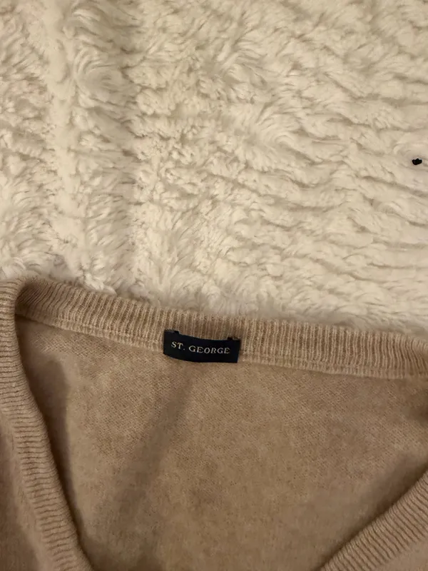 Brandy Melville Sweater - Image 2