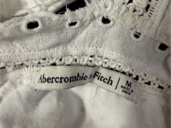 Abercrombie & Fitch White Eyelet Square-Neck Tank - Image 4