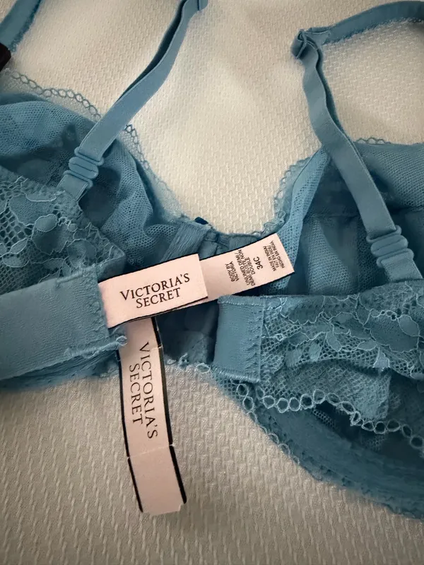 Victoria's Secret Bra - Image 5