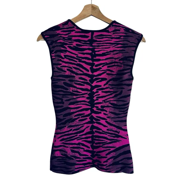 Milly Top Sz S Zebra Print Knit Pink And Black Stretchy - Image 2