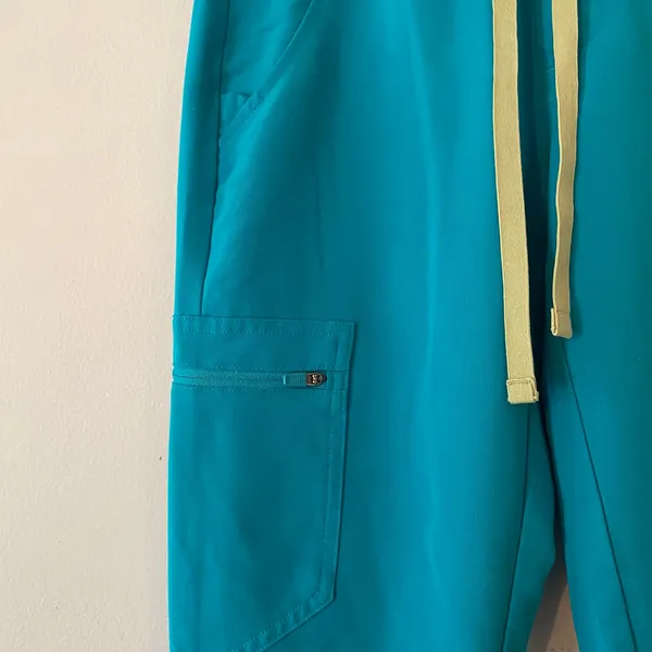 FIGS Teal Blue Zamora Jogger Scrub Pants Regular Rise Uniform Women's size XXS - Image 4