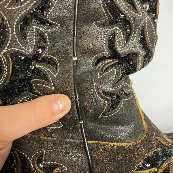 Corral sequin inlay‎ brown suede boots size 7 - Image 7