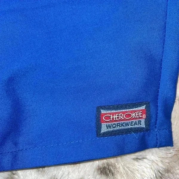 NWT Cherokee Scrub Top - Image 6